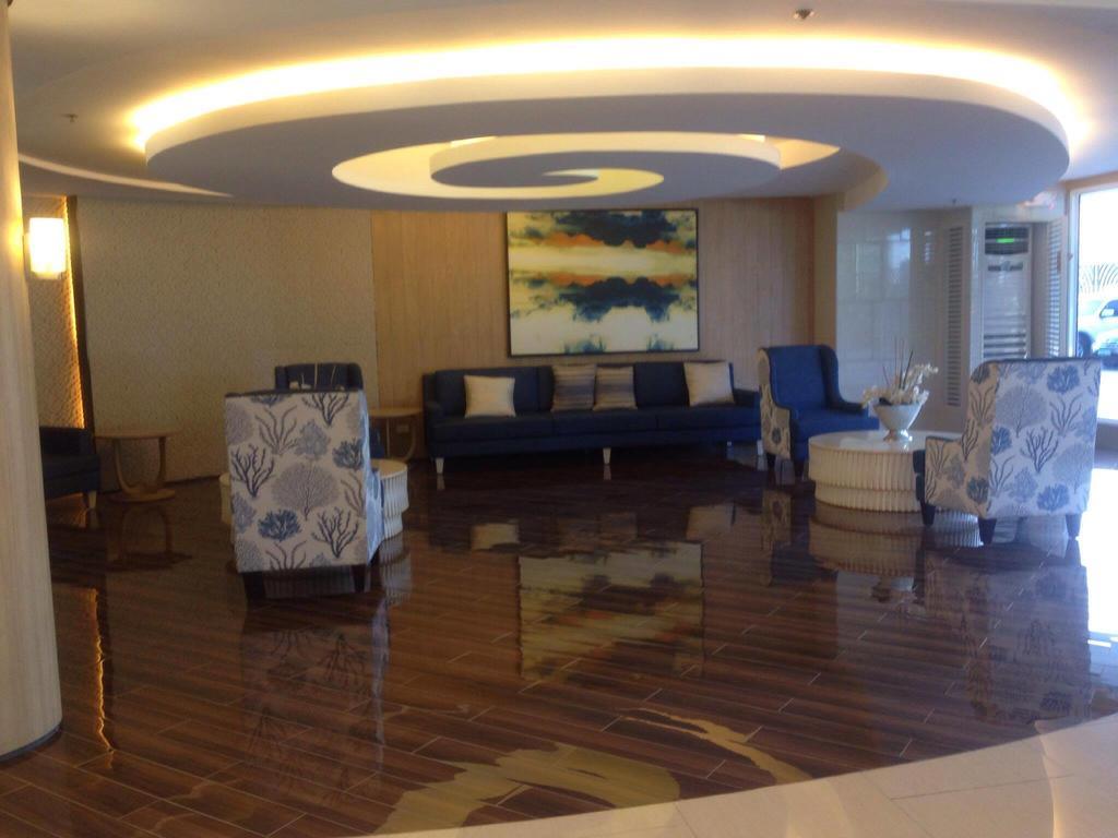 Staycation Dream Condotel Manila Exteriör bild
